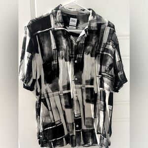 ZARA men’s button down shirt